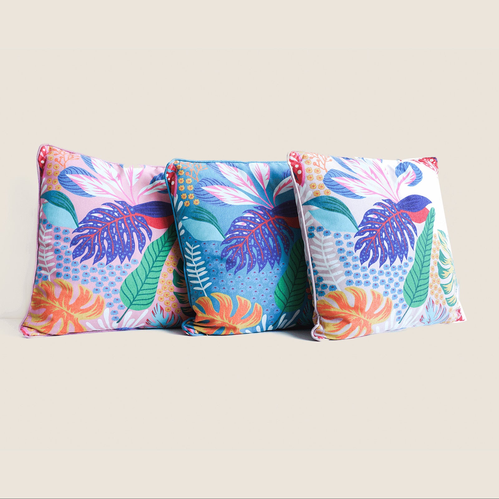 Cushions | Indoor Cushions - Elevate Your Living Space - Polyester-Filled - Matching Piping - Zip Opening - Easy Removal & Cleaning - Variety of Colors, Styles & Sizes - Mix & Match - 45x45cm | casafoyer.myshopify.com