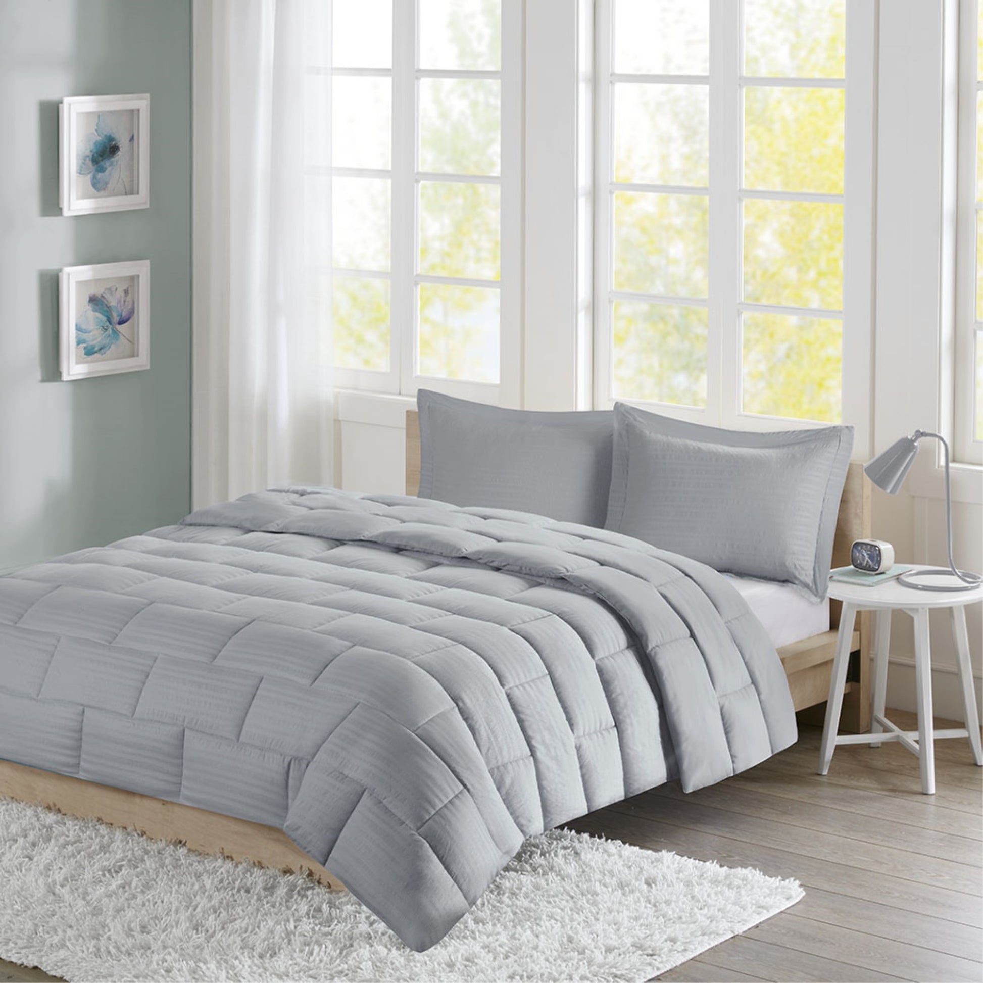 CasaFoyer Comforter Set - Vibrant Colors, Seersucker Technique, Reversible, Soft Microfiber, Machine Washable, OEKO-TEX Certified - Cozy and Stylish Sanctuary, Highest Quality and Safety.