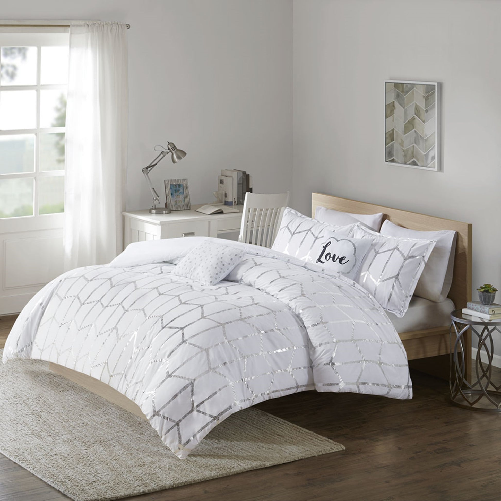 CasaFoyer Metallic Printed Comforter Set - Geometric Pattern, Silver & White, 5-Piece Bedding Ensemble with Shams and Decorative Pillows