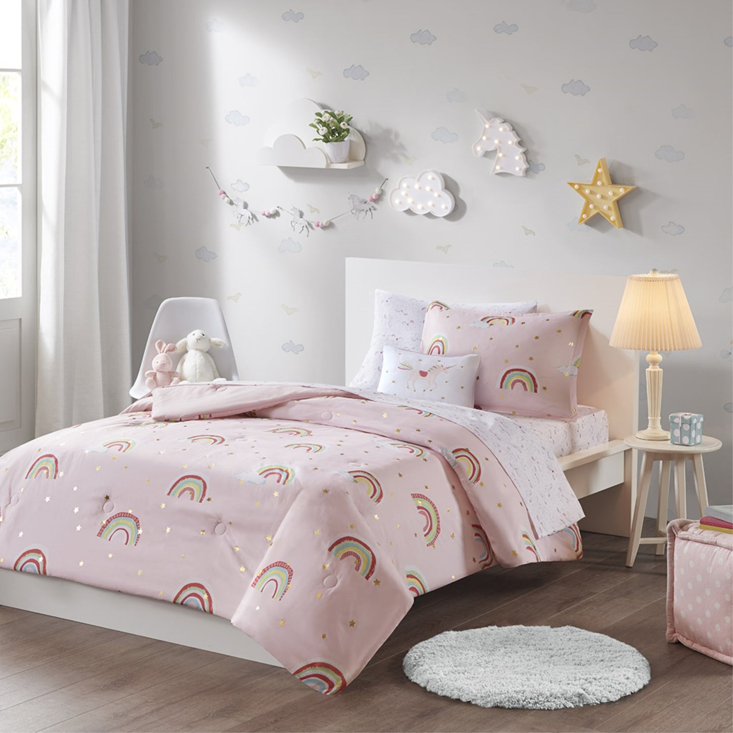 CasaFoyer Rainbow and Metallic Stars Comforter Set with Bed Sheets - Adorable Print, Hypoallergenic, Dustproof, Machine Washable - Perfect for a Whimsical and Playful Child's Bedroom - OEKO-TEX Certified.